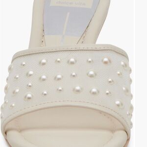 Dolce Vita pearl heels size 7.5
